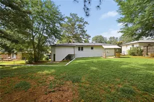 501 Pineview Dr SE, Smyrna, GA 30082 - Photo 24