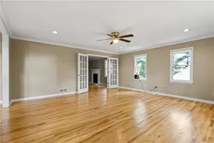 130 Bruton St, Decatur, GA 30030 - Photo 10