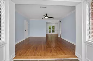 115 Peachtree Memorial Dr NW, Atlanta, GA 30309 - Photo 22