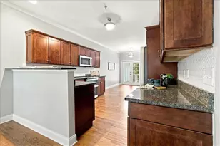 690 Frasier Cir SE, Marietta, GA 30060 - Photo 4