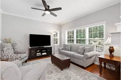 43 Hall Manor, Alpharetta, GA 30022 - Photo 4