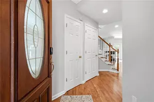 43 Hall Manor, Alpharetta, GA 30022 - Photo 2