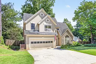 650 Ruxbury Ct, Suwanee, GA 30024 - Photo 2