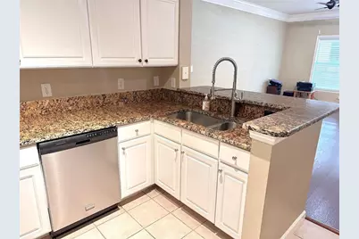 4105 Westchester Ridge NE #4105, Atlanta, GA 30329 - Photo 8