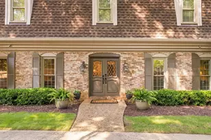 8865 Buckhorn, Sandy Springs, GA 30350 - Photo 2