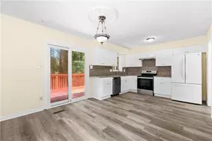 4049 Green Oak Dr, Atlanta, GA 30340 - Photo 6