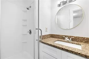 4049 Green Oak Dr, Atlanta, GA 30340 - Photo 10