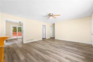 4049 Green Oak Dr, Atlanta, GA 30340 - Photo 14
