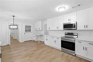 2198 Walker Dr, Lawrenceville, GA 30043 - Photo 14