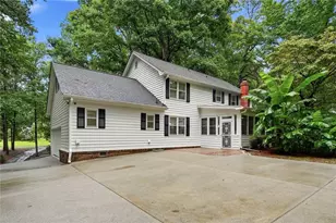 2198 Walker Dr, Lawrenceville, GA 30043 - Photo 46