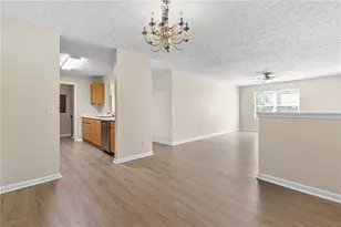 1202 Fairington Village Dr, Lithonia, GA 30038 - Photo 6