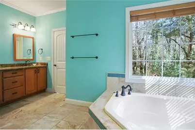 1084 Country Lane NE, Atlanta, GA 30324 - Photo 22