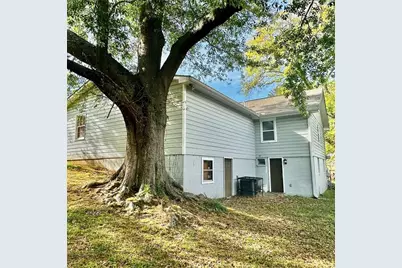 2260 Carver Drive NW, Atlanta, GA 30314 - Photo 6