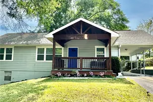 2260 Carver Dr NW, Atlanta, GA 30314 - Photo 2