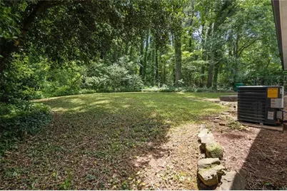 1380 Dennis Drive, Decatur, GA 30032 - Photo 28