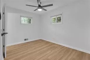 1380 Dennis Dr, Decatur, GA 30032 - Photo 22