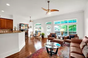 5464 Glenridge View NE, Sandy Springs, GA 30342 - Photo 2