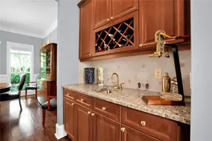 5464 Glenridge View NE, Atlanta, GA 30342 - Photo 26