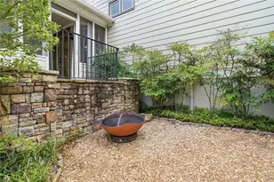1445 Hedgewood Ln NW, Kennesaw, GA 30152 - Photo 44