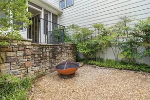1445 Hedgewood Ln NW, Kennesaw, GA 30152 - Photo 44