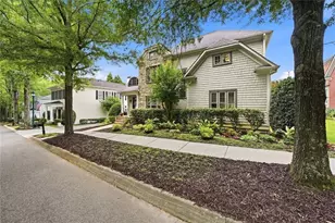 1445 Hedgewood Ln NW, Kennesaw, GA 30152 - Photo 4