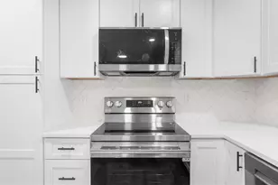 1688 Hadlock St SW, Atlanta, GA 30311 - Photo 8