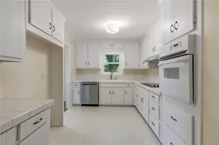 1935 E Buckeye St, Cumming, GA 30040 - Photo 18