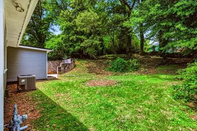 849 Erin Avenue SW, Atlanta, GA 30310 - Photo 18
