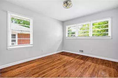 849 Erin Avenue SW, Atlanta, GA 30310 - Photo 10