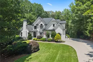 293 Oak Forest Dr, Dawsonville, GA 30534 - Photo 2