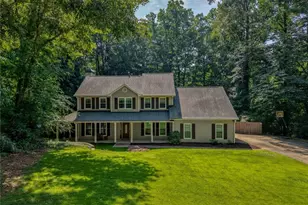 2212 Heritage Trace Dr, Marietta, GA 30062 - Photo 2