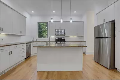 3228 Silver Lake Drive NE, Atlanta, GA 30319 - Photo 8