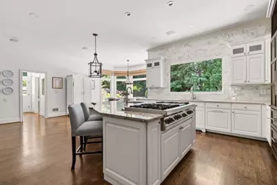 740 Riley Place, Sandy Springs, GA 30327 - Photo 16