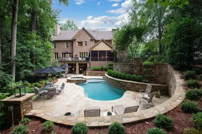780 Lovette Lane NE, Atlanta, GA 30342 - Photo 2