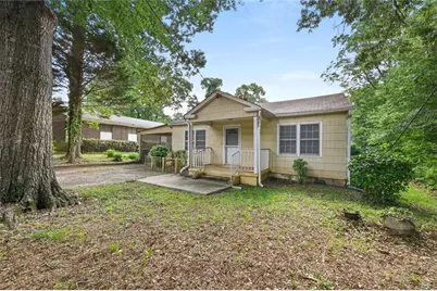 921 Rowland Street, Clarkston, GA 30021 - Photo 4