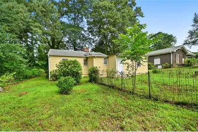 921 Rowland Street, Clarkston, GA 30021 - Photo 8