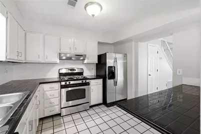 2888 Aspen Woods Entry, Doraville, GA 30360 - Photo 8