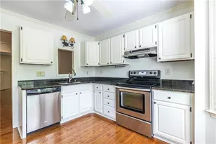 37 Sycamore Station, Decatur, GA 30030 - Photo 12