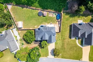 473 Bradford Pl Ln, Loganville, GA 30052 - Photo 2