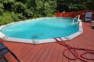 333 Cascade Ct, Hampton, GA 30228 - Photo 2