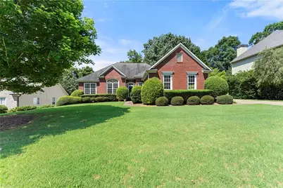 4050 Magnolia Leaf Lane, Suwanee, GA 30024 - Photo 2