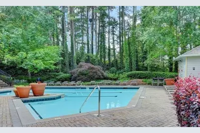 1250 Parkwood Circle SE #1305, Atlanta, GA 30339 - Photo 10