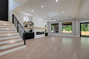 1613 Azalea Dr, Lawrenceville, GA 30043 - Photo 2