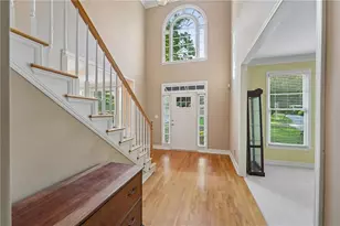 5035 Hampshire Ct, Suwanee, GA 30024 - Photo 6