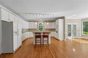 5035 Hampshire Ct, Suwanee, GA 30024 - Photo 20