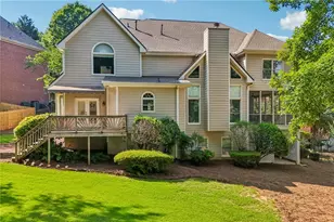 5035 Hampshire Ct, Suwanee, GA 30024 - Photo 2