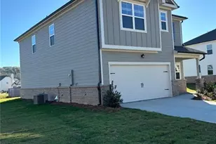 140 Red Maple Wy, Adairsville, GA 30103 - Photo 2