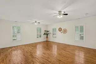 10035 Point View Dr, Jonesboro, GA 30238 - Photo 24