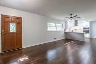 2117 Woodland Dr, Atlanta, GA 30354 - Photo 10
