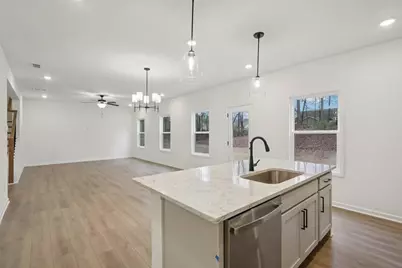 5460 Hargrove Way, Flowery Branch, GA 30542 - Photo 10